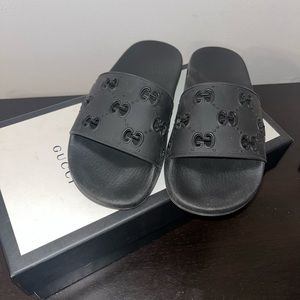 Gucci slides